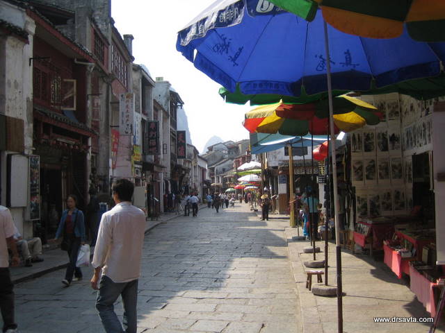 Market in YangShuo